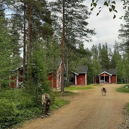 Chalet Kuosto Ja Luppo Akaslompolo