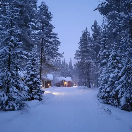 Kuosto Ja Luppo Chalet Akaslompolo